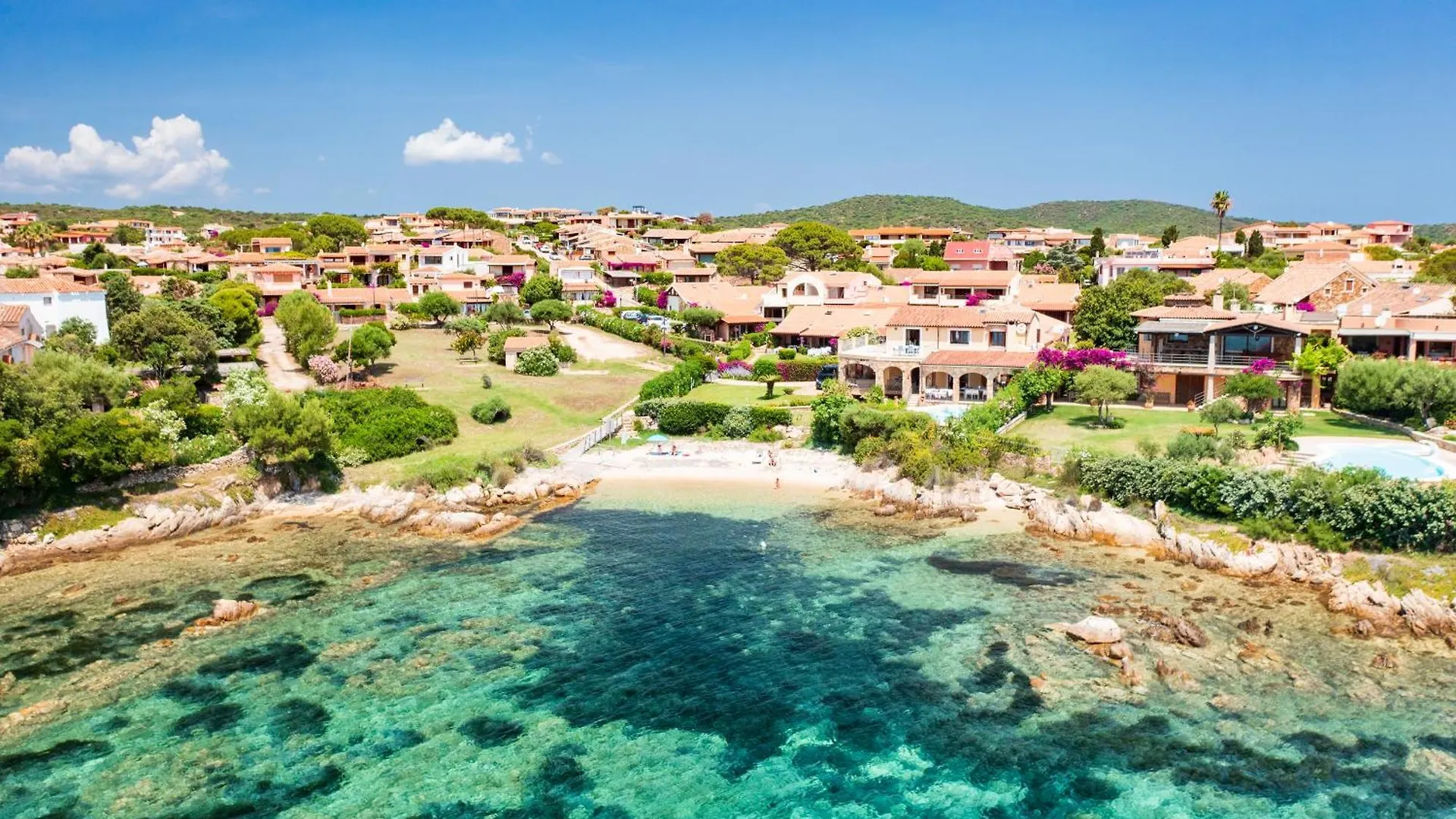 Holiday home Novita' Dimora Delfino - Spiaggia Privata, Wifi, Ac Golfo Aranci Italy