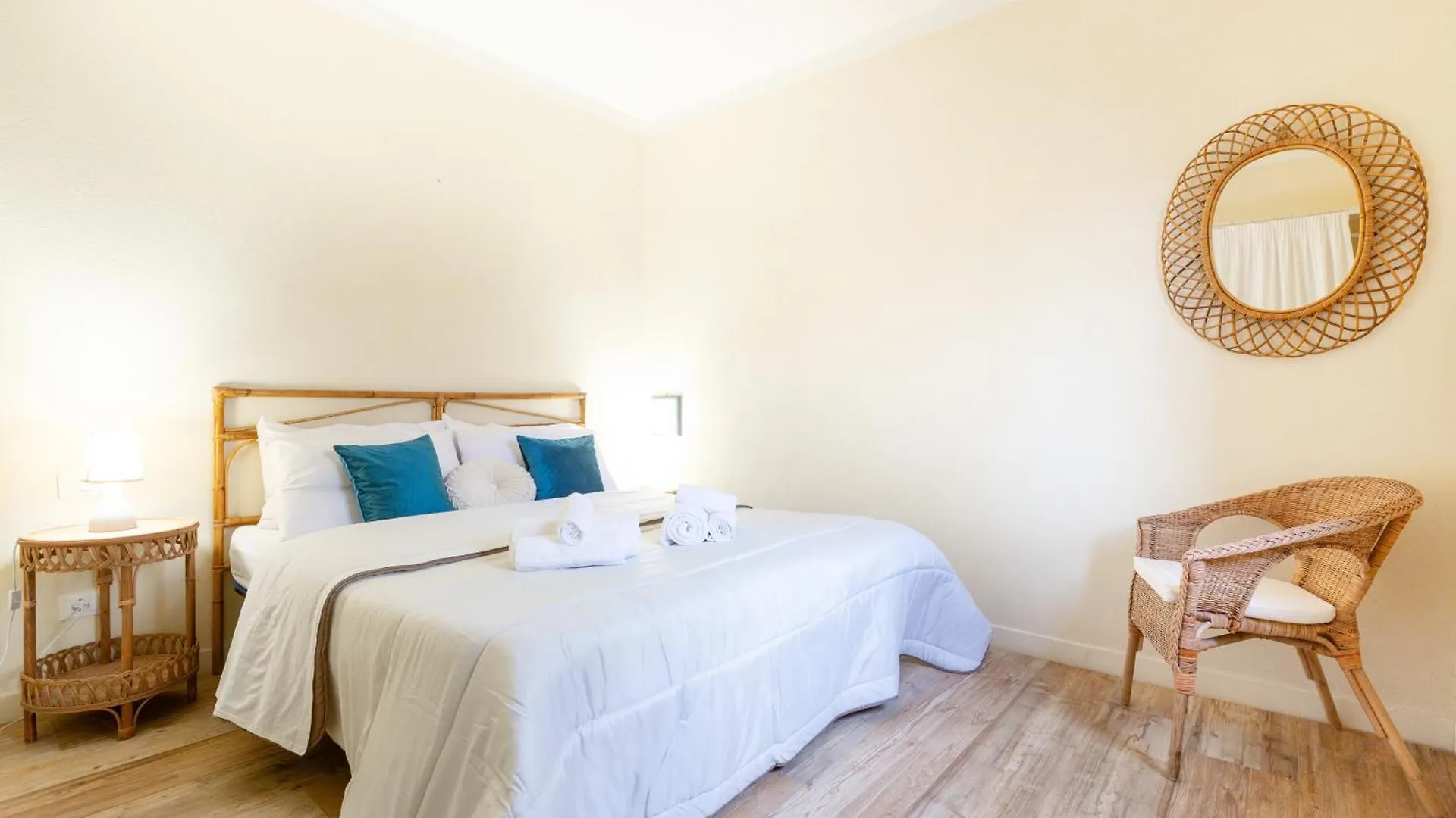 Holiday home Novita' Dimora Delfino - Spiaggia Privata, Wifi, Ac Golfo Aranci Italy