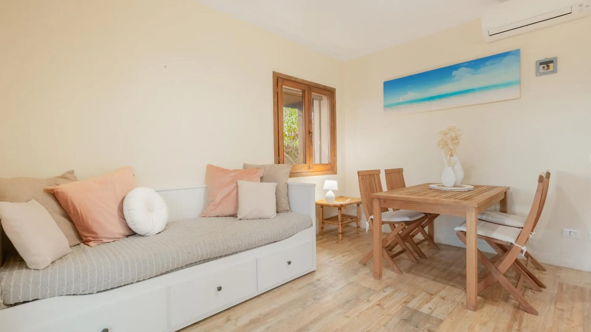 Hébergement de vacances Novita' Dimora Delfino - Spiaggia Privata, Wifi, Ac Golfo Aranci