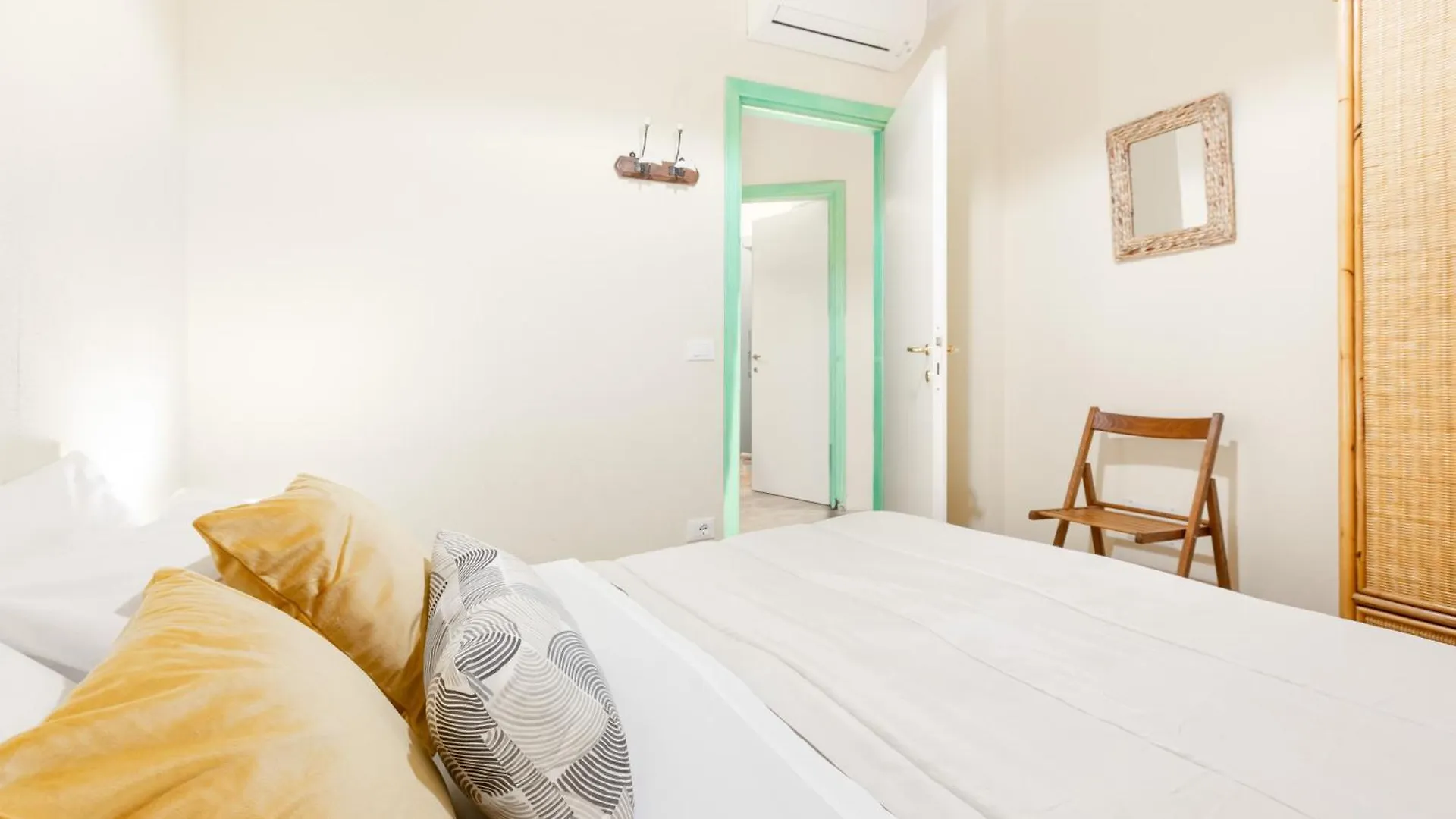 Novita' Dimora Delfino - Spiaggia Privata, Wifi, Ac Golfo Aranci Holiday home